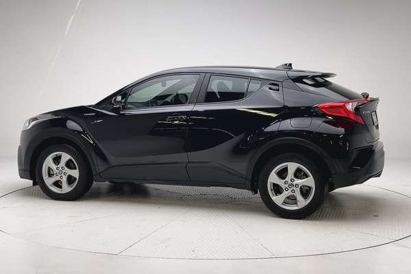 2017 Toyota C-HR NGX10R thumb-7
