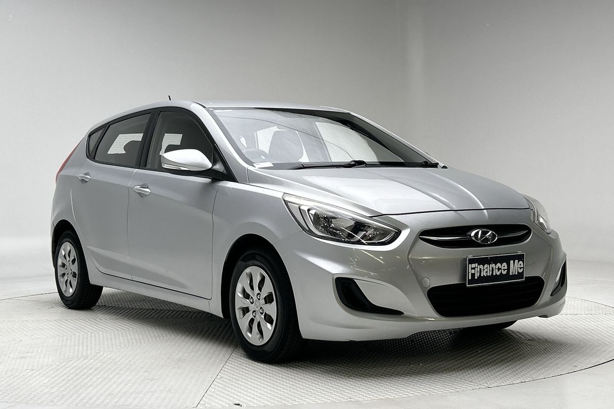2015 Hyundai Accent Active RB3
