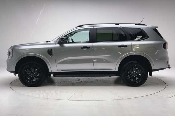 2025 Ford Everest Black Edition 2.0L thumb-4