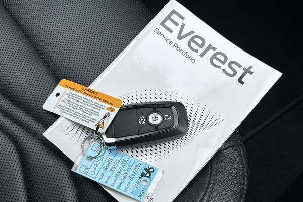 2025 Ford Everest Black Edition 2.0L thumb-22