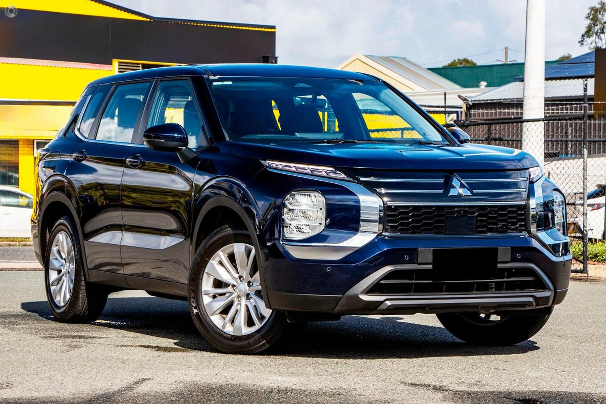 2026 Mitsubishi Outlander ES ZM
