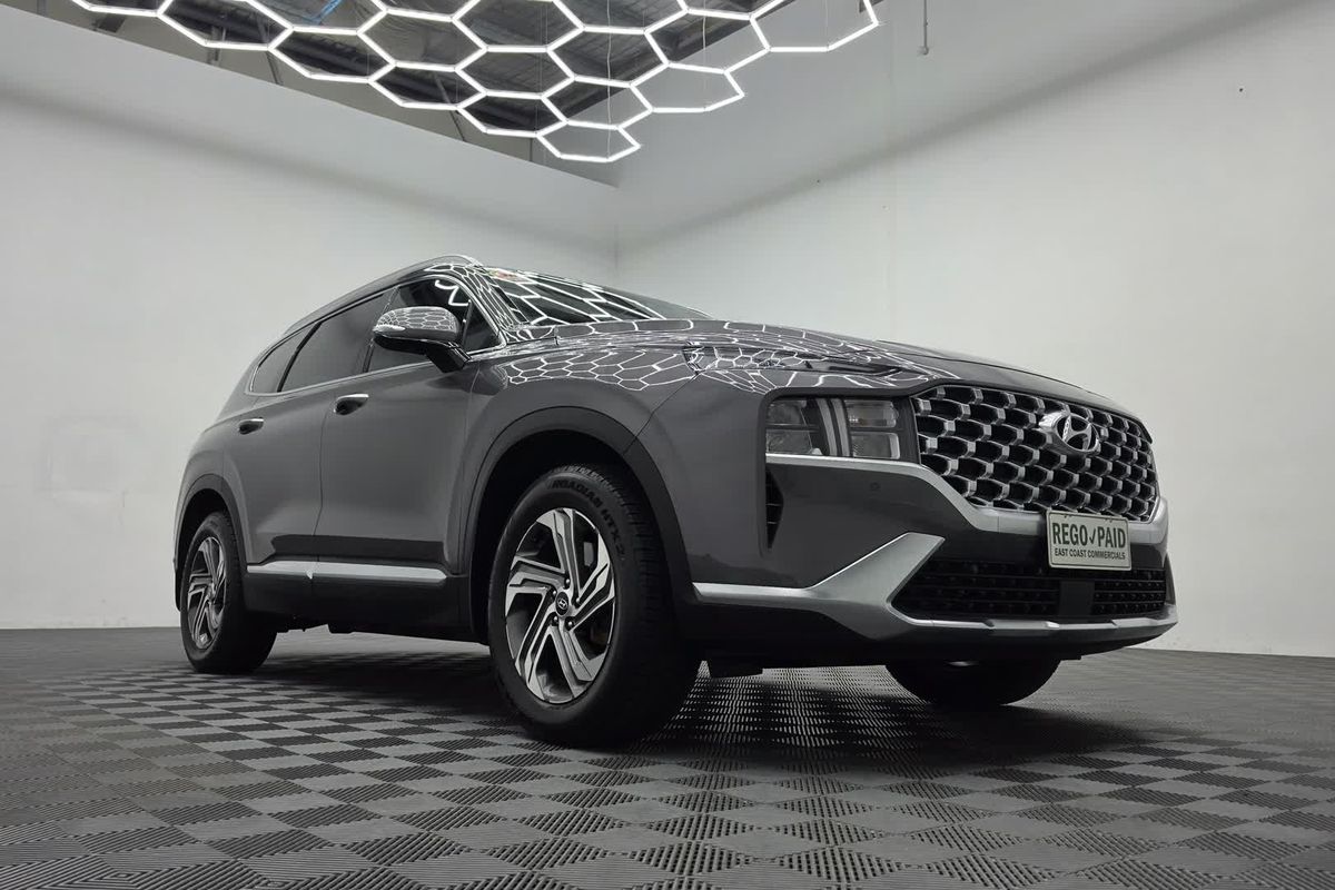 2023 Hyundai Santa Fe Active TM.V4 image 8