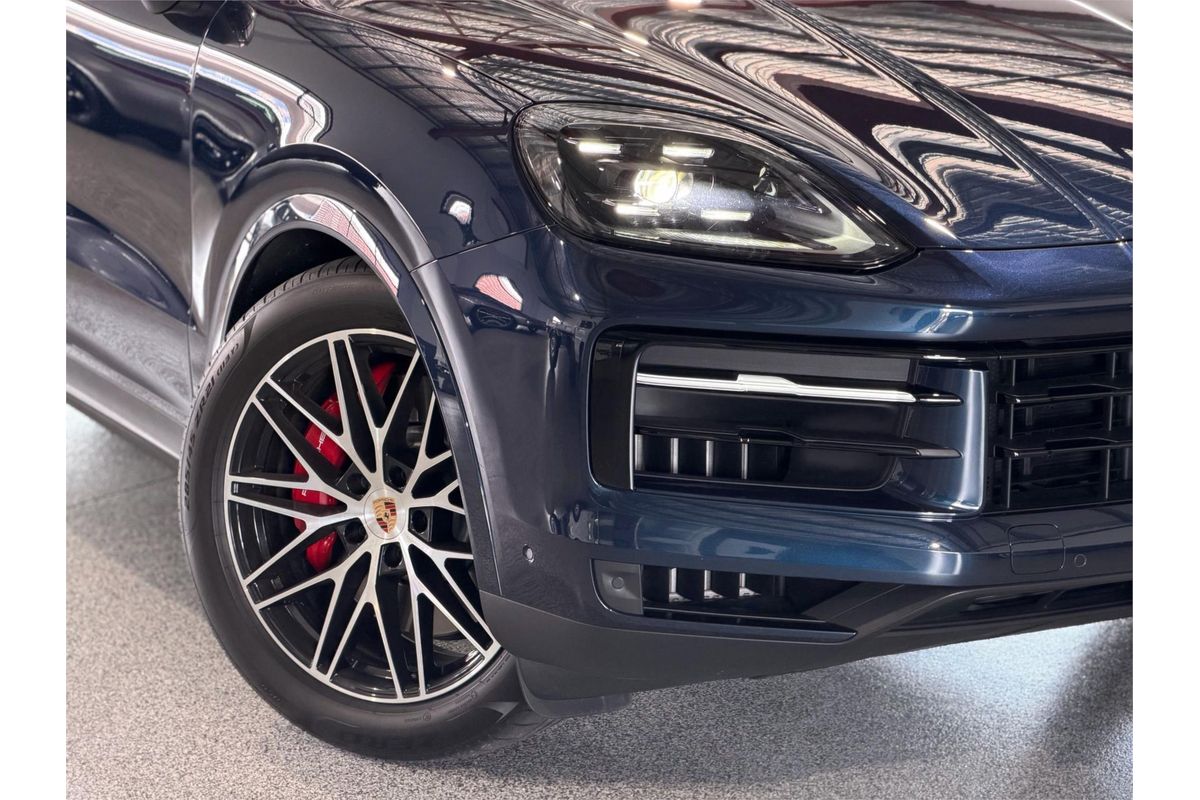2025 Porsche Cayenne S 9YB II