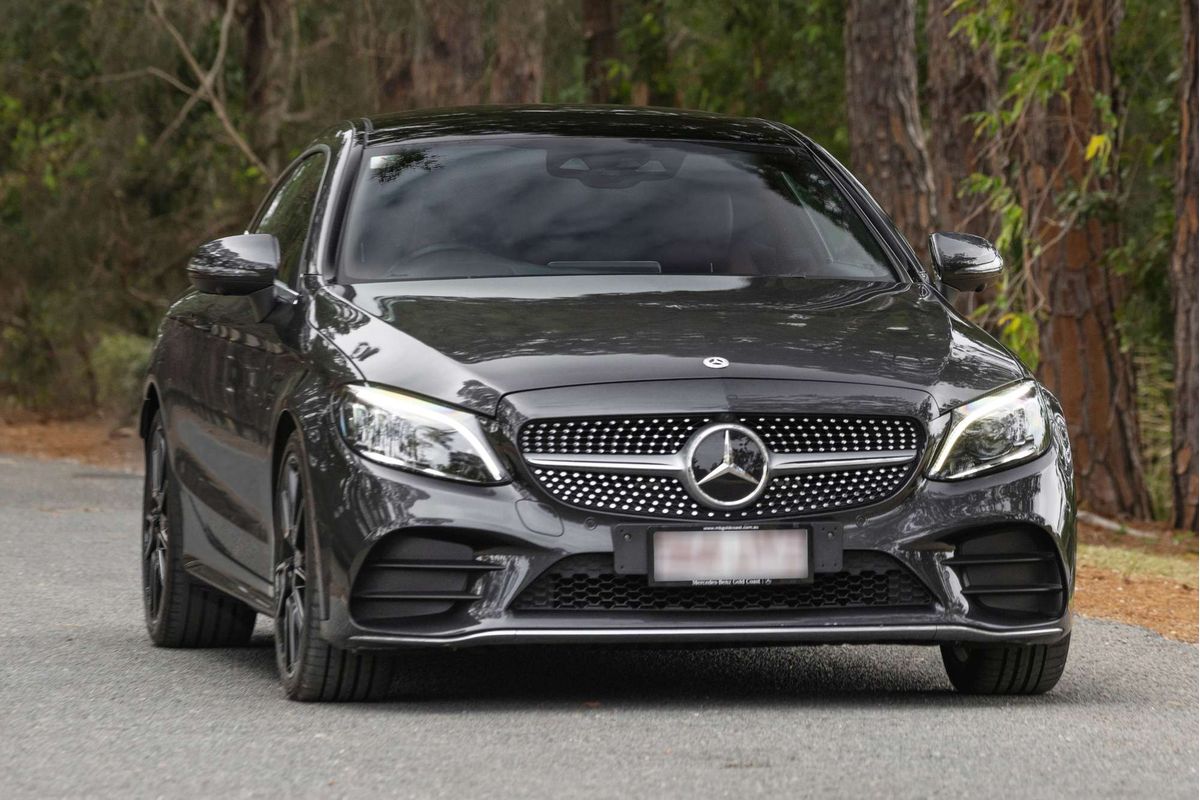 2019 Mercedes-Benz C-Class C300 C205