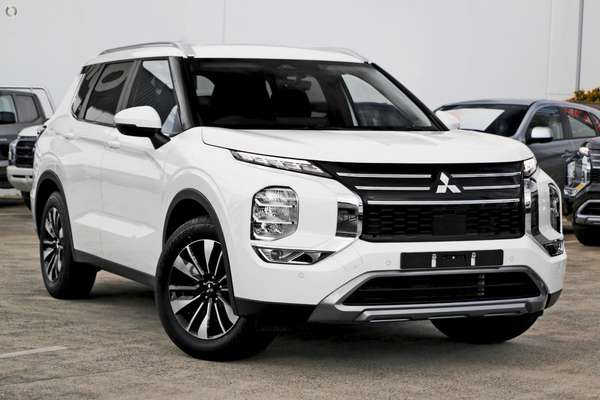 2026 Mitsubishi Outlander LS ZM