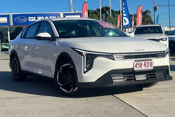 2025 Kia K4 Sport+ CL4m