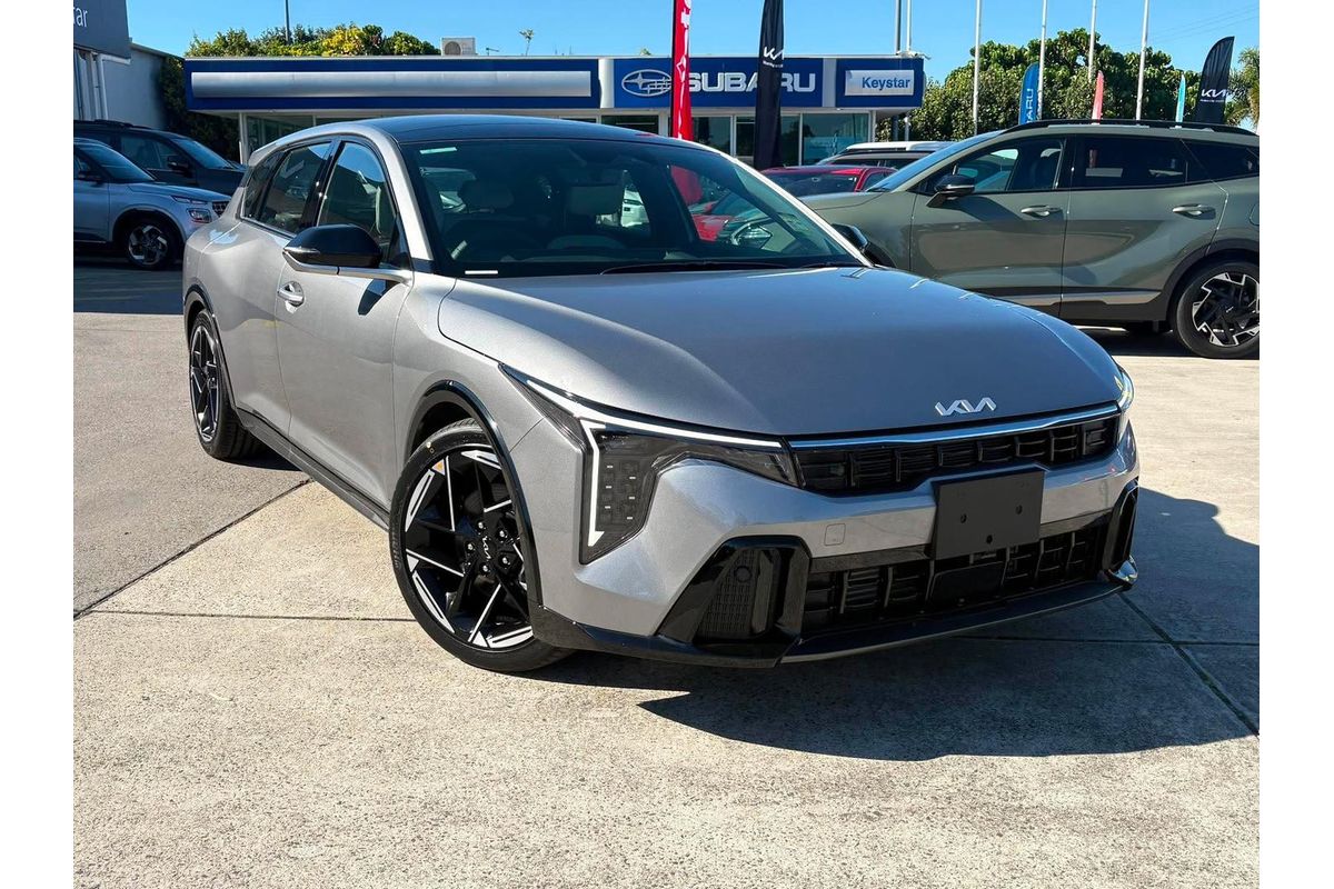 2025 Kia K4 GT-Line CL4m