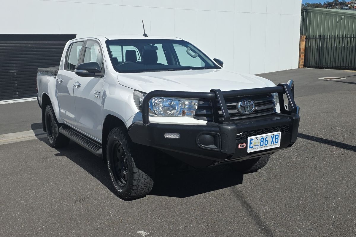 2016 Toyota Hilux SR GUN126R 4X4