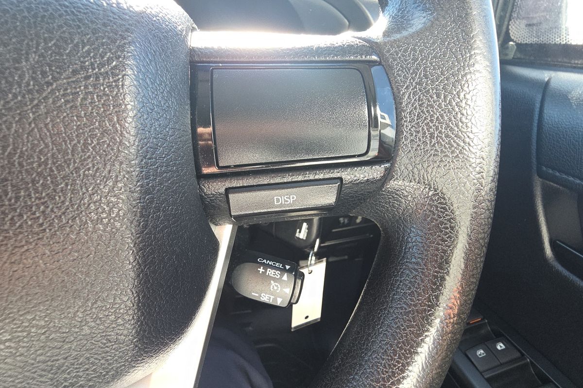 2016 Toyota Hilux SR GUN126R 4X4