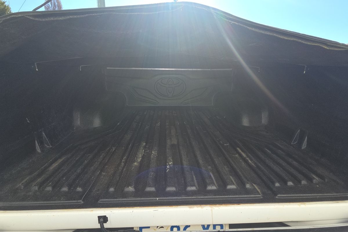 2016 Toyota Hilux SR GUN126R 4X4