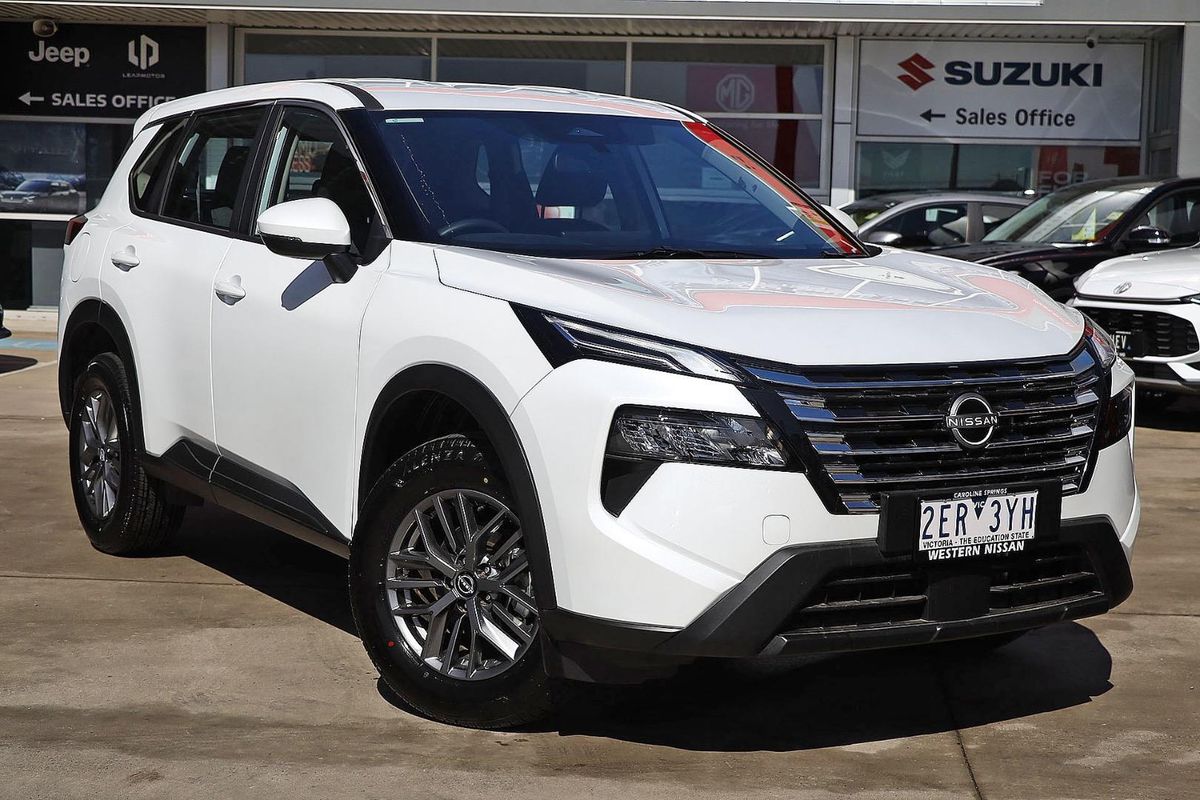 2026 Nissan X-TRAIL ST T33