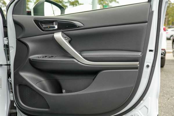 2025 Mitsubishi Eclipse Cross PHEV Aspire YB thumb-15