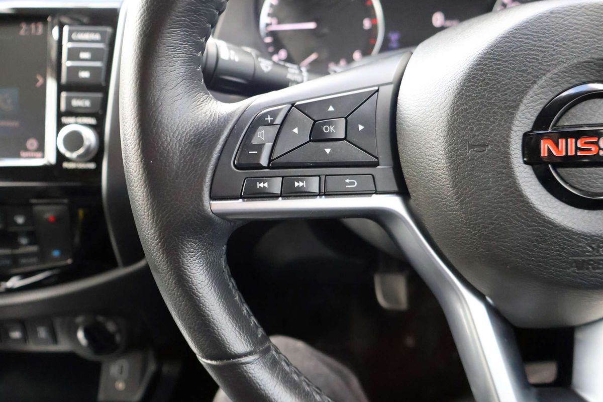2024 Nissan Navara PRO-4X D23 4X4 image 23