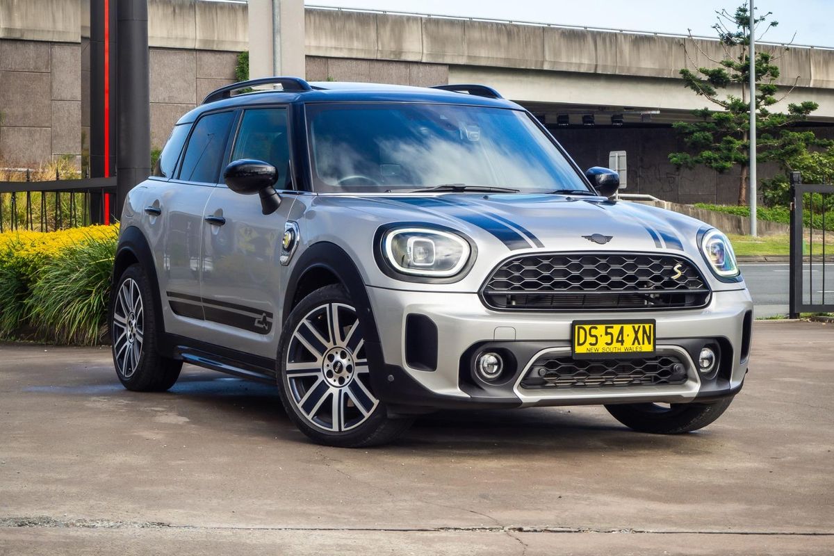 2022 MINI Countryman Cooper SE Classic F60 LCI