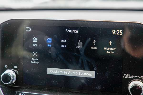 2025 Mitsubishi Outlander PHEV GSR ZM thumb-12