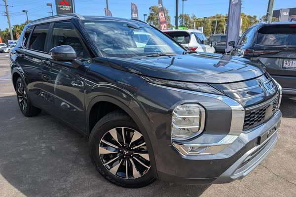 2026 Mitsubishi Outlander LS ZM