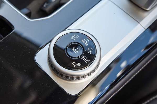 2025 Mitsubishi Outlander Aspire ZM thumb-13