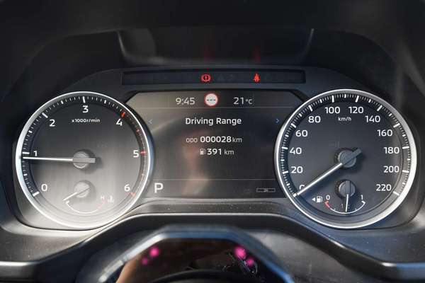 2025 Mitsubishi Triton GLX MV 4X4 thumb-10