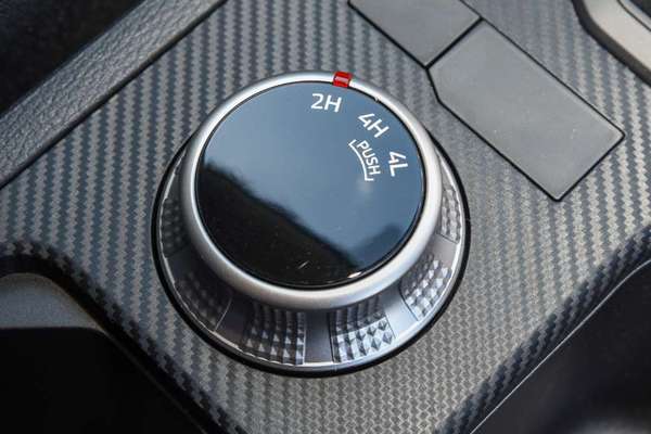 2025 Mitsubishi Triton GLX MV 4X4 thumb-14