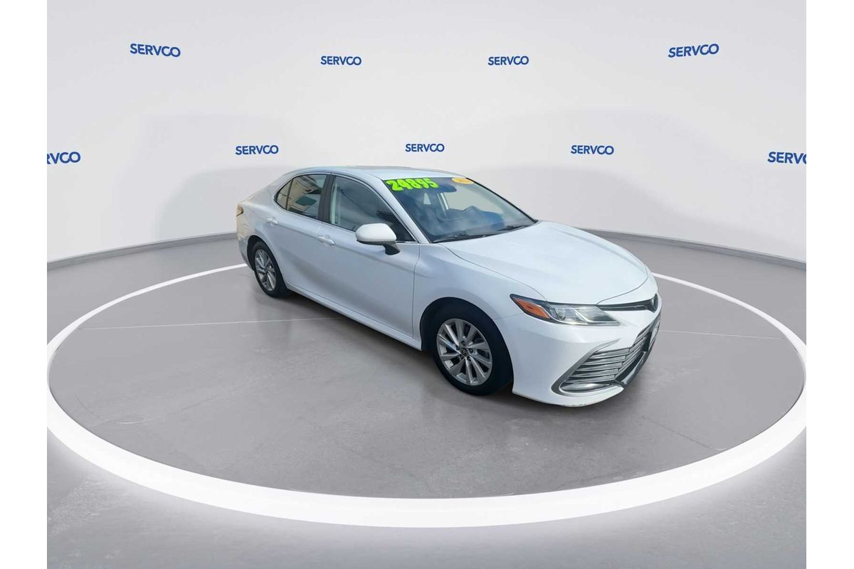 2024 Toyota Camry LE