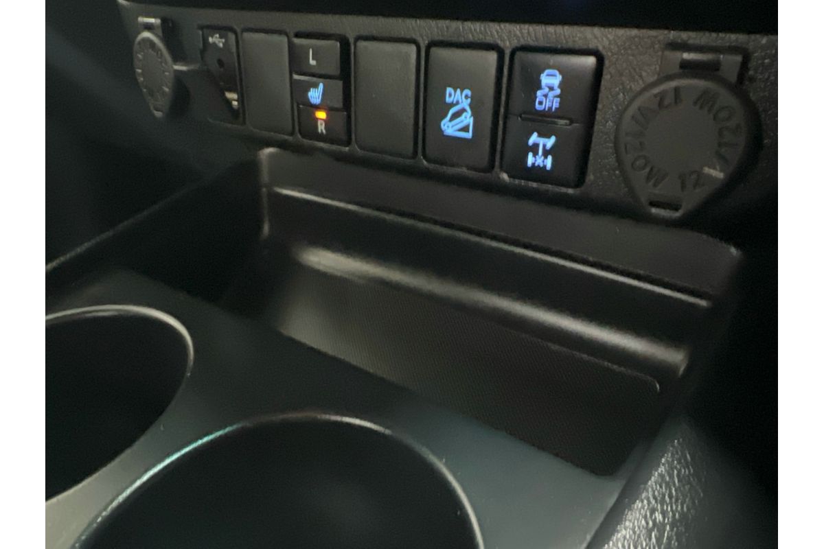 2020 Toyota Hilux Rogue GUN126R 4X4 image 19