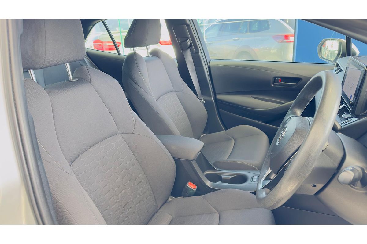 2022 Toyota Corolla Ascent Sport MZEA12R