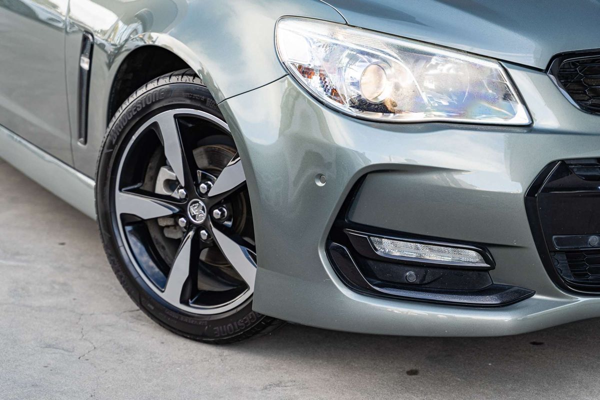 2016 Holden Commodore SV6 Black VF Series II