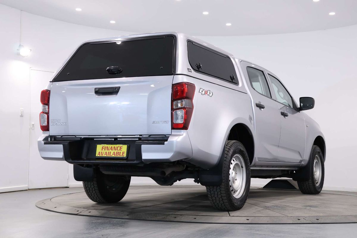 2023 Isuzu D-MAX SX 4X4