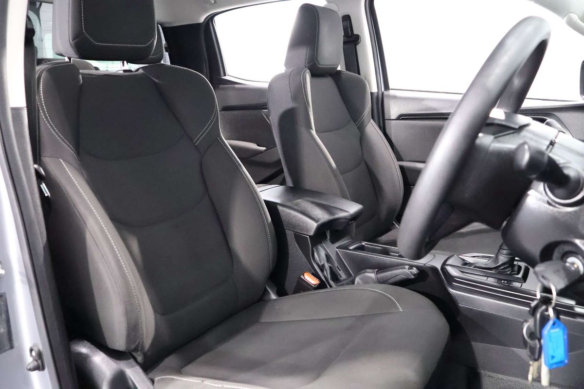 2023 Isuzu D-MAX SX 4X4