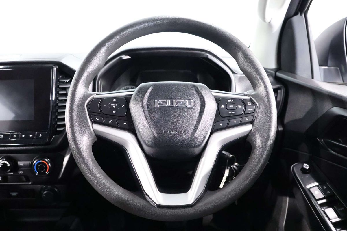 2023 Isuzu D-MAX SX 4X4