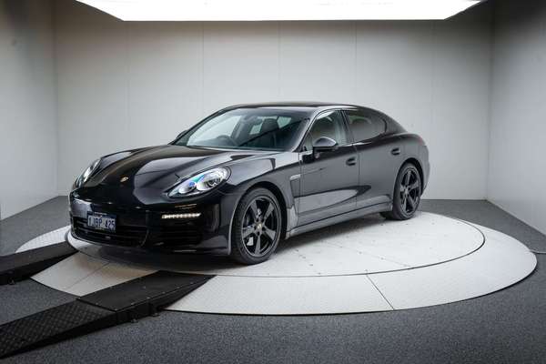 2014 Porsche Panamera Diesel 970