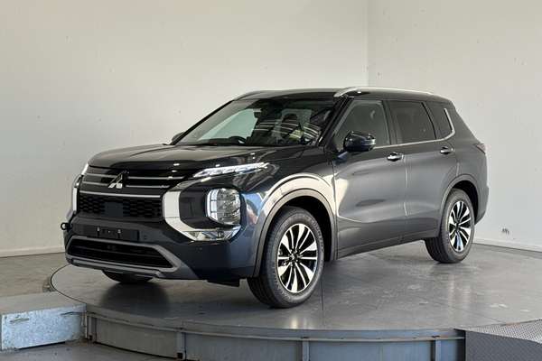 2026 Mitsubishi Outlander LS ZM