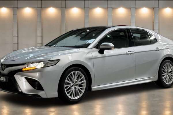2017 Toyota Camry SL ASV70R