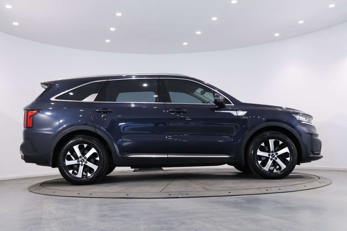 2023 Kia Sorento Sport MQ4