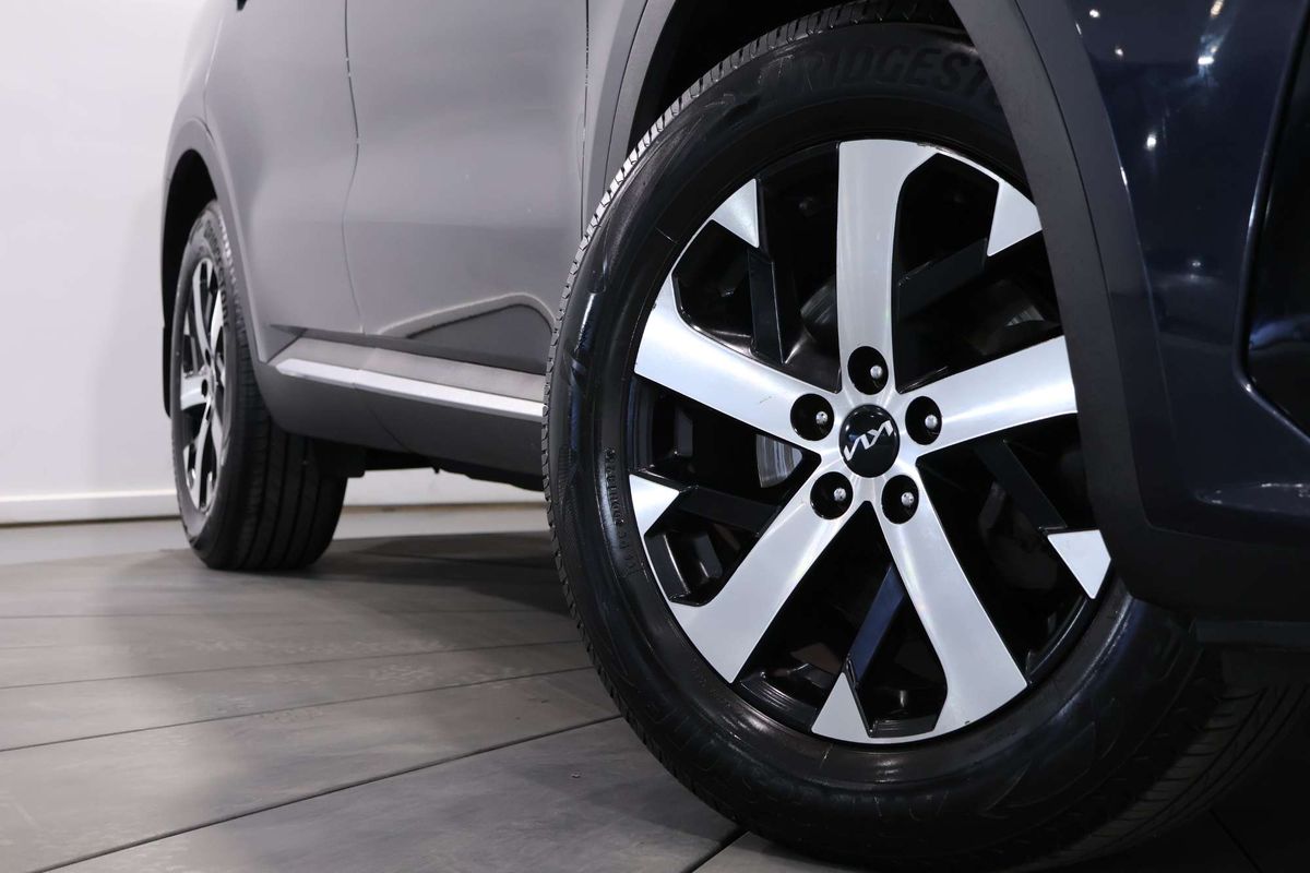 2023 Kia Sorento Sport MQ4