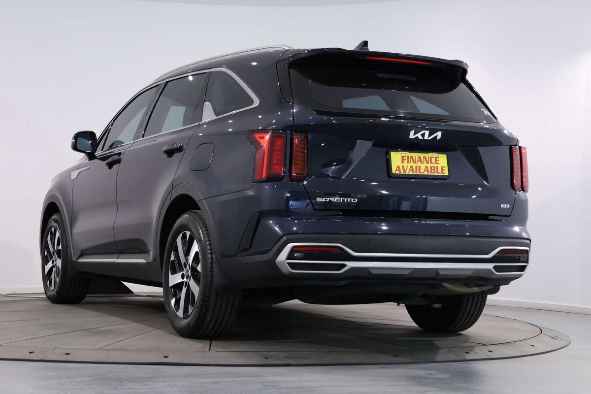 2023 Kia Sorento Sport MQ4