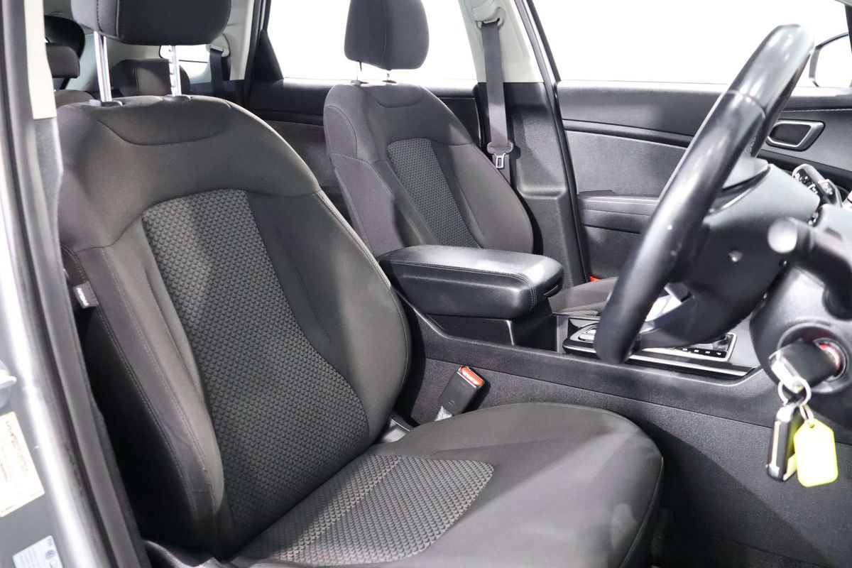 2021 Kia Sportage S NQ5