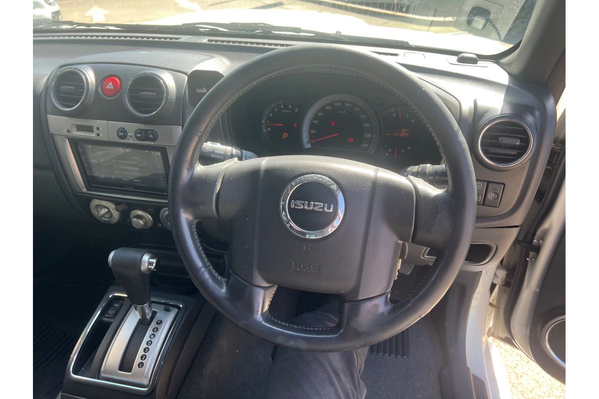 2011 Isuzu D-MAX LS-U X-Runner 4X4 image 11