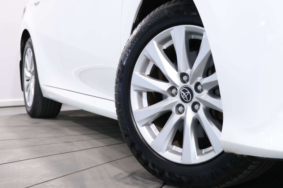 2019 Toyota Camry Ascent AXVH71R
