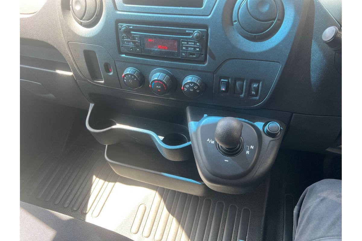 2016 Renault Master X62 LWB High Roof image 28