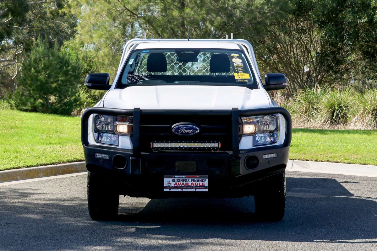 2024 Ford Ranger XL 4X4 2.0L image 8