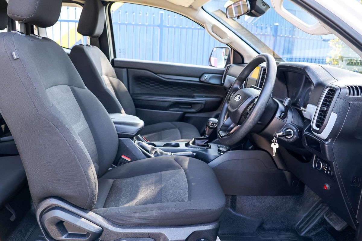 2024 Ford Ranger XL 4X4 2.0L image 30