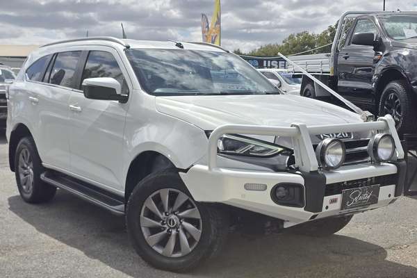2022 Isuzu MU-X LS-U
