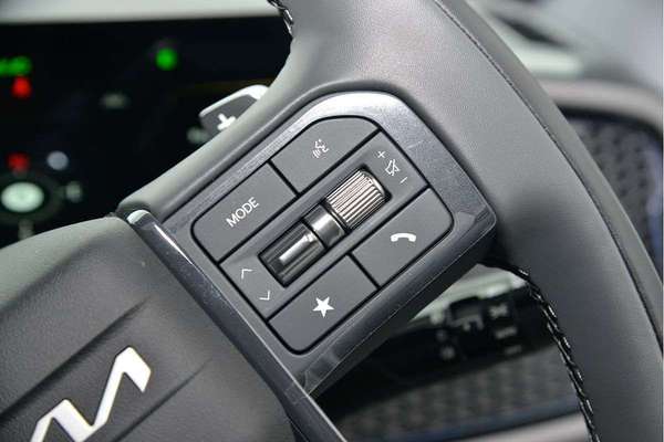 2025 Kia Tasman X-Pro TK 4X4 thumb-15