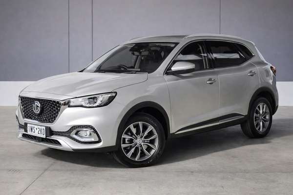 2022 MG HS Vibe SAS23