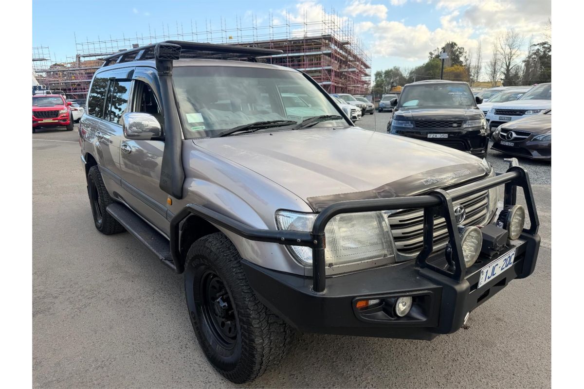 2004 Toyota Landcruiser GXL HDJ100R