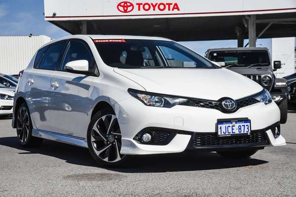 2017 Toyota Corolla SX ZRE182R