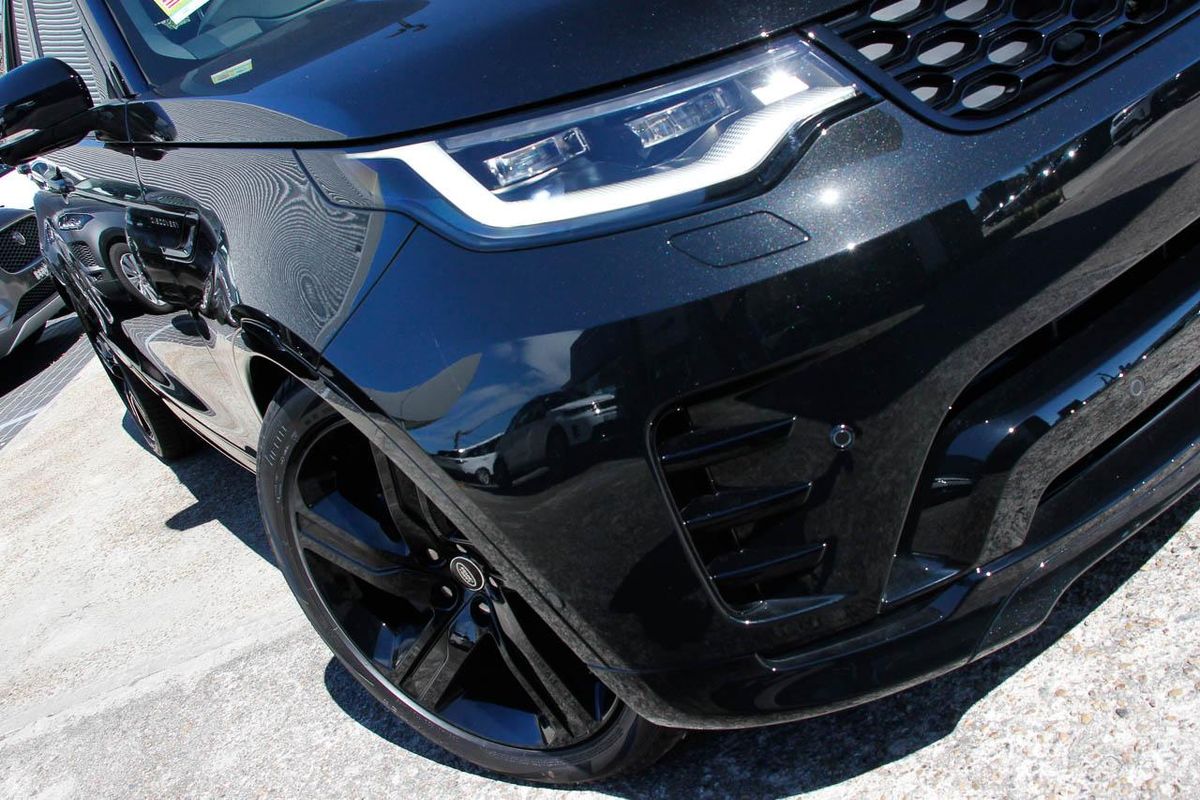 2025 Land Rover Discovery D350 Dynamic HSE Series 5
