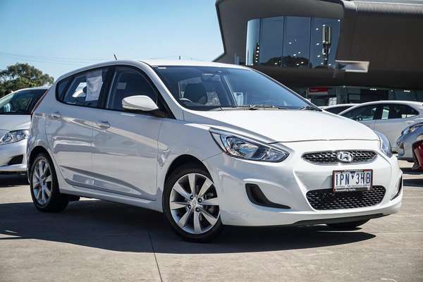2019 Hyundai Accent Sport RB6