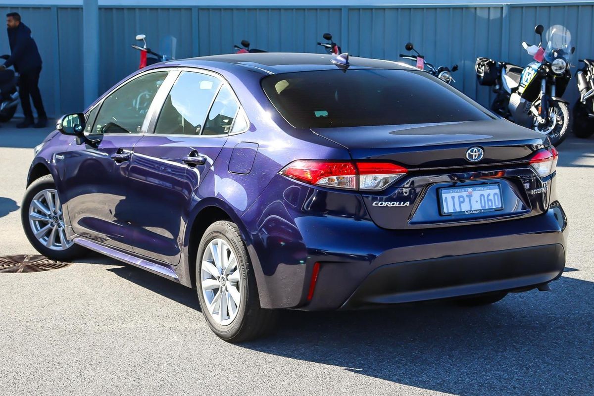 2023 Toyota Corolla Ascent Sport Hybrid ZWE219R